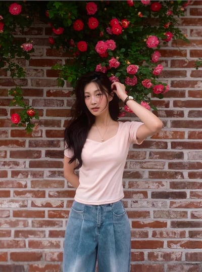 馬卡龍色系尖領順身T5