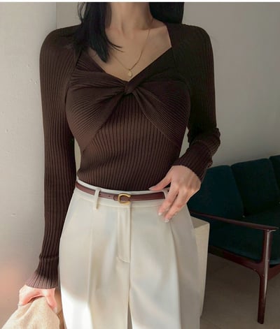 扭結造型坑條上衣2