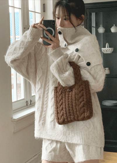 （限量款）圓領麻花針織衣＋排釦圍脖＋鬆緊短褲SET2