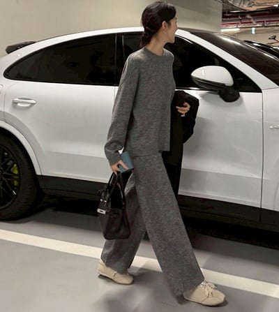 圓領針織上衣+連帽圍巾+長褲三件套SET7