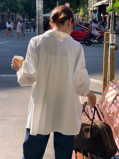 口袋刺繡壓紋長版襯衫8