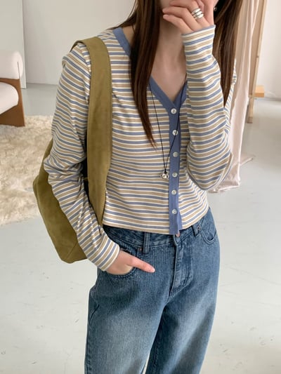 Y領撞色橫條紋排釦針織衫5