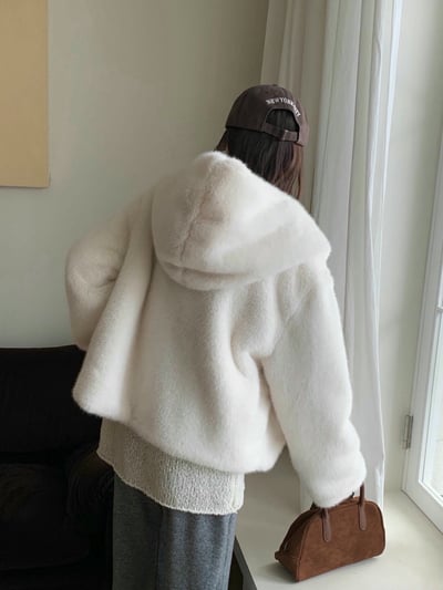 超柔軟！馬海毛暗扣連帽外套7