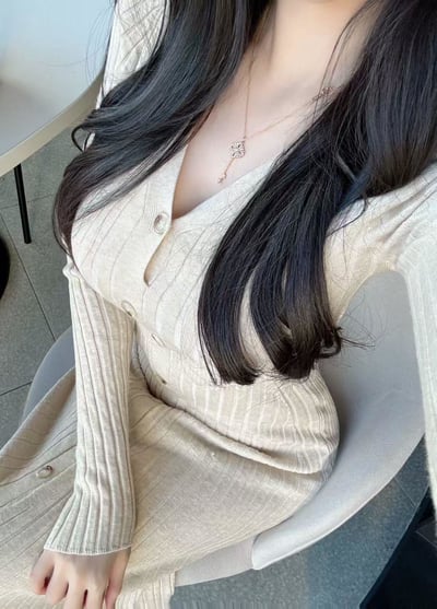 氣質V領坑條針織長洋2