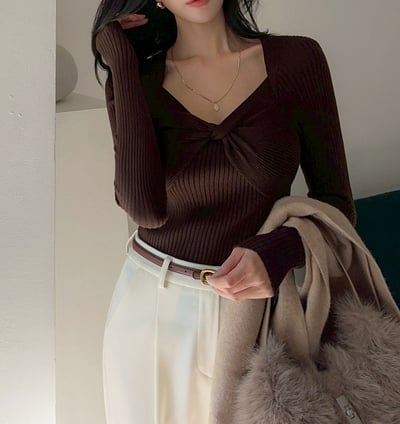 扭結造型坑條上衣3