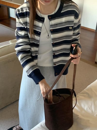 小徽章條紋針織外套上衣11