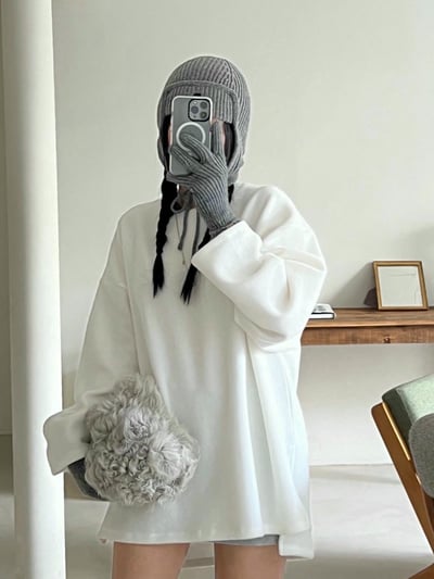 圓領落肩素色魔毛寬鬆上衣7