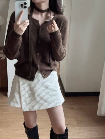 簡約排釦針織外套＋繞頸綁帶SET10