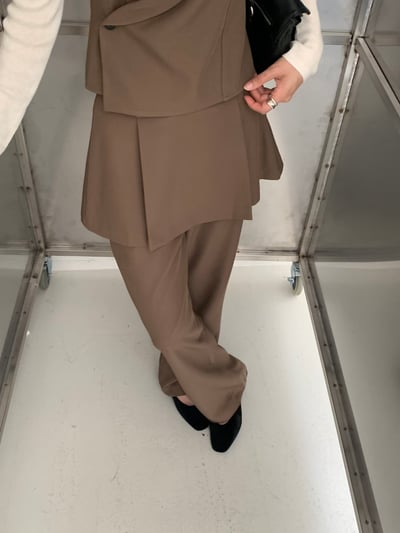 開衩片群層次西裝長褲2