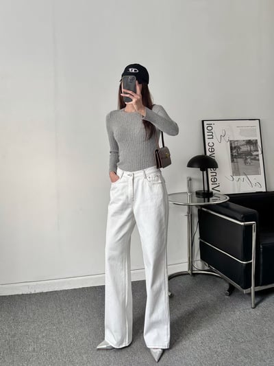 高腰後口袋造型順身小寬褲1