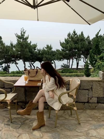 (客訂勿下單）綁結鏤空排釦棉麻上衣+鬆緊小短裙SET8