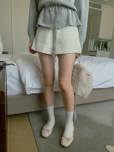 高腰微A字織紋小香短褲2