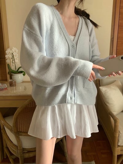 柔軟薄針織雙口袋針織外套1