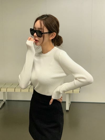 多色款圓領坑紋博款針織衫2