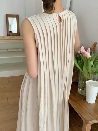 圓領棉麻百摺背心長洋6