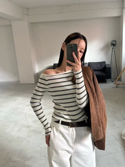 斜肩細坑條橫紋針織衣4