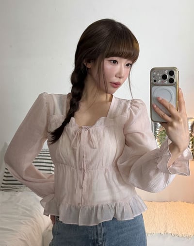 方領荷葉滾邊前綁結排釦雪紡衫7