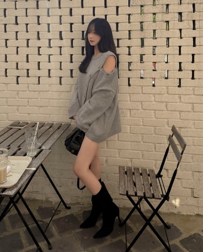 側排釦造型長版針織衫4