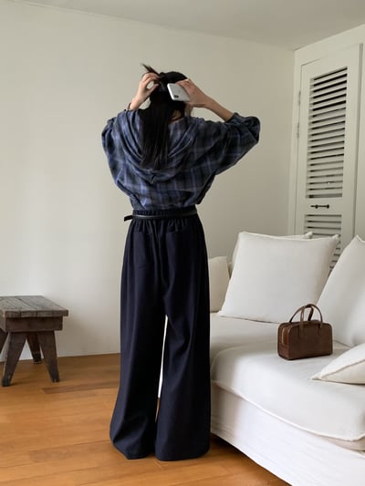 後鬆緊前壓褶秋冬厚款寬褲（附皮帶)2