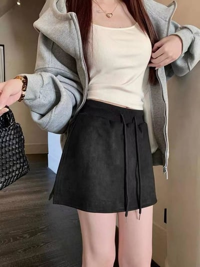麂皮A字抽繩短褲裙6