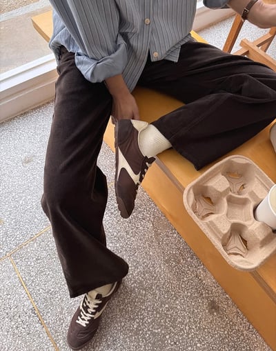 顯瘦順身款燈芯絨直筒長褲6