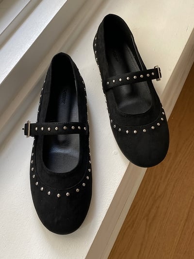 卯丁滾邊圓頭釦娃娃鞋7