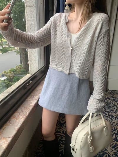 簍空造型針織短外套9