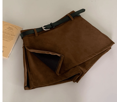 低腰辣款麂皮短褲裙（附皮帶）19