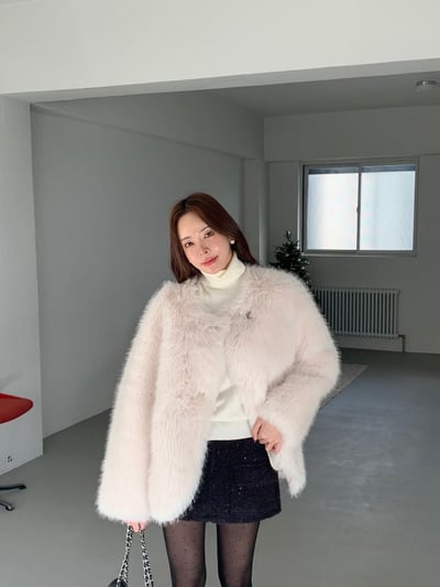 圓領排釦長毛款寬鬆外7