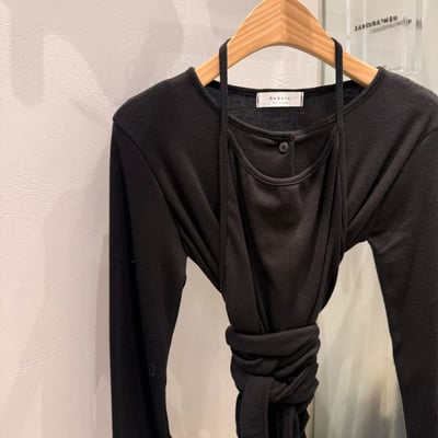 排釦開襟薄Ｔ＋側綁帶繞頸背心SET8