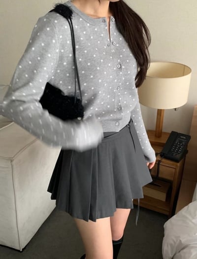 甜美復古點點排釦針織外套9