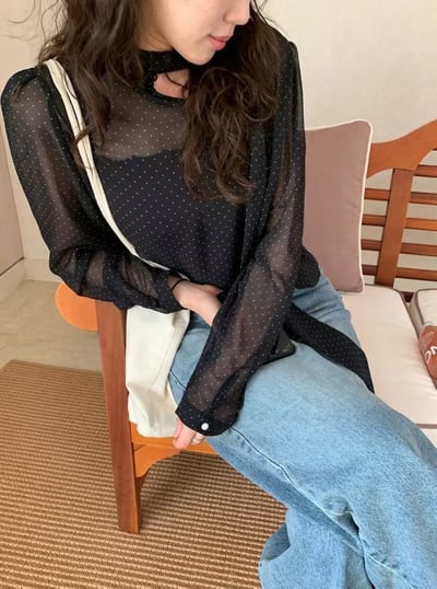 領巾復古點點微透雪紡衫6