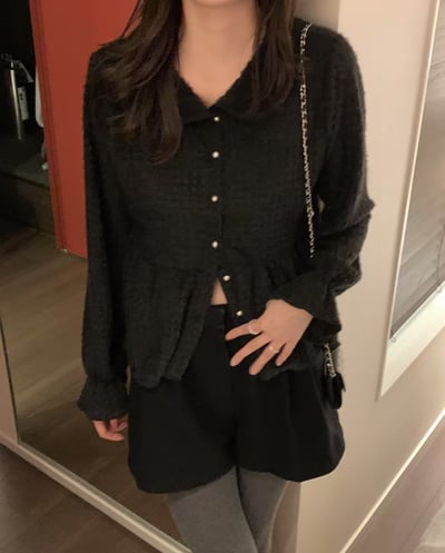 荷葉下襬珍珠釦磨毛娃娃衫3