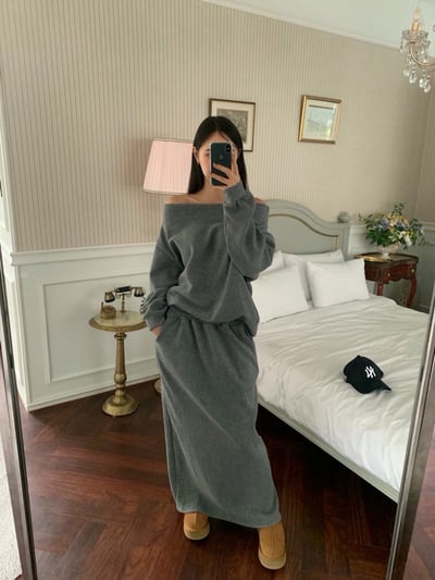 刷毛平領大學Ｔ＋後開衩磨毛長裙SET6