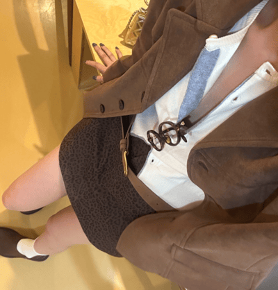 排釦內裡配色短版針織衫8