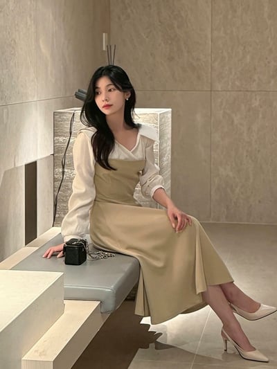 翻領層次拼接傘擺長洋4