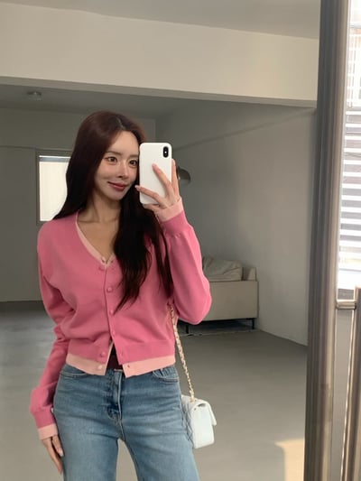 Ｖ領撞色假兩件排釦針織衫2