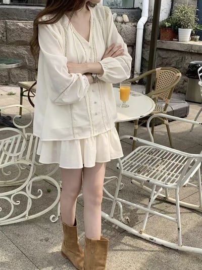 (客訂勿下單）綁結鏤空排釦棉麻上衣+鬆緊小短裙SET2