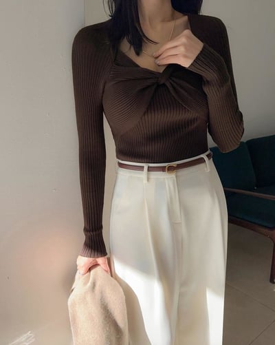 扭結造型坑條上衣1