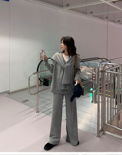 三件組｜Ｖ領針織衣＋披肩＋鬆緊寬褲SET2