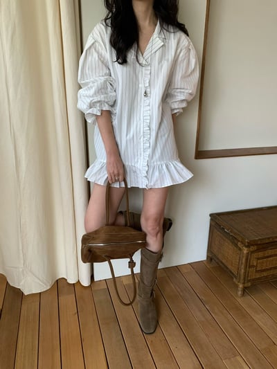 (客訂勿下單）公主袖直條紋荷葉下擺襯衫1