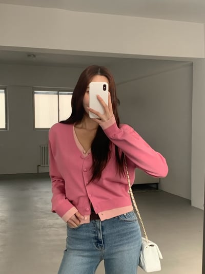 Ｖ領撞色假兩件排釦針織衫7