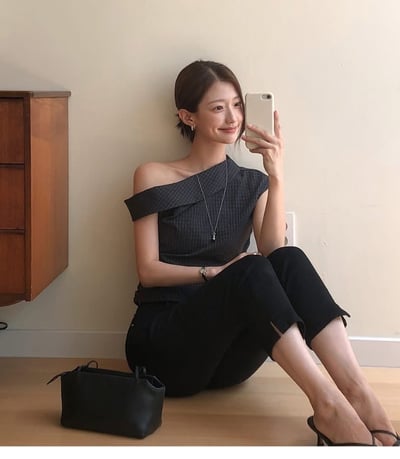 不對稱斜肩格紋上衣8