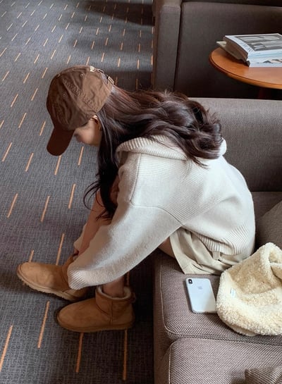 短版抽繩連帽針織外套9