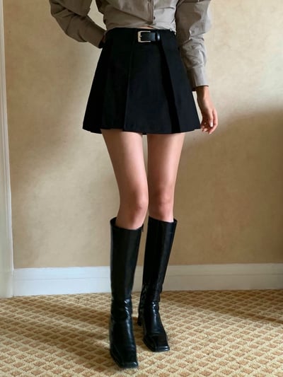 穿插腰帶設計百摺短裙3