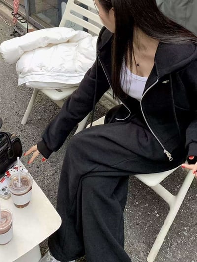 小圓牌休閒短版連帽外+長褲SET7