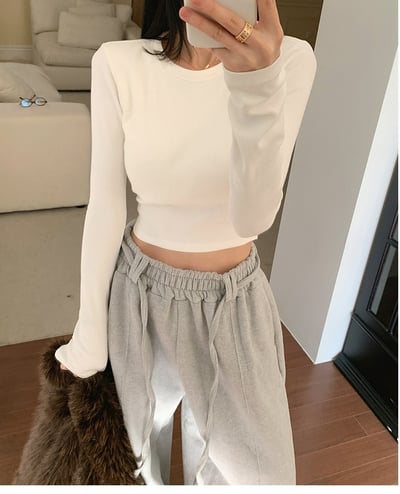 後挖背BRATOP彈力長袖短版Ｔ3