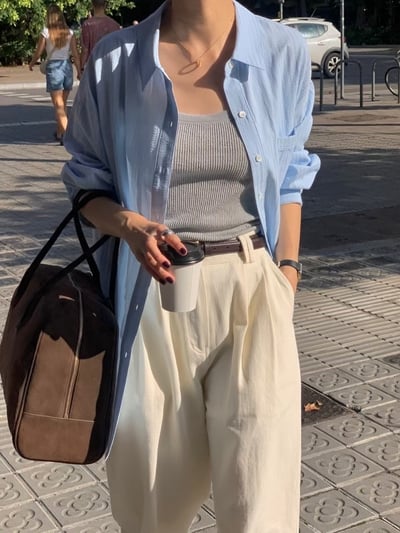 口袋刺繡壓紋長版襯衫3