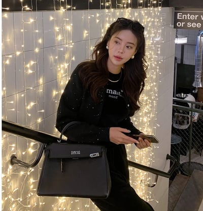 圓領小水鑽薄款針織衫6