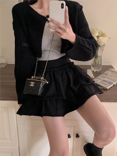 單釦落肩寬袖短版針織罩衫6